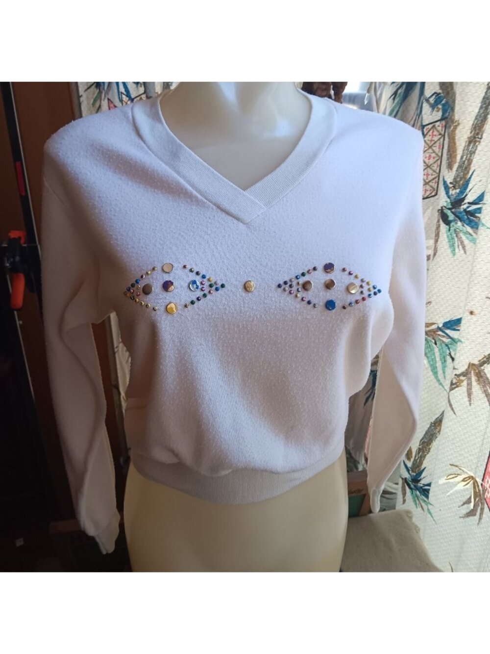 True Vintage Large 1970's Top Ventura Knits White V-Neck Studded Disco